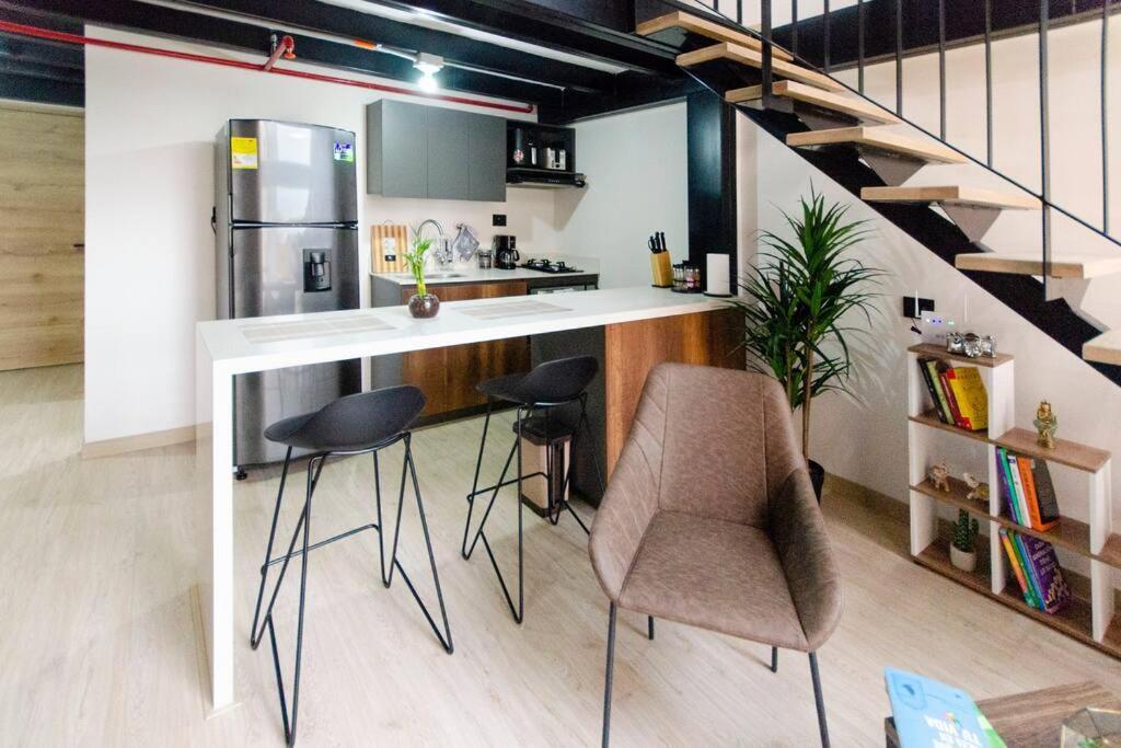 Apartamento Tipo Loft Medellín Eksteriør bilde