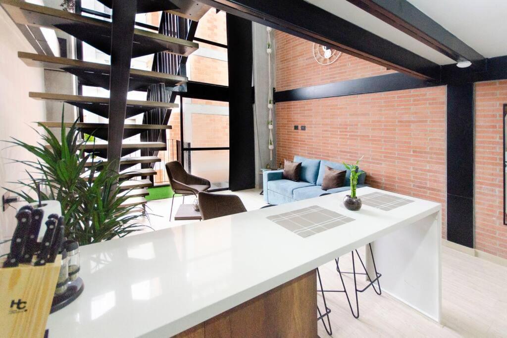 Apartamento Tipo Loft Medellín Eksteriør bilde